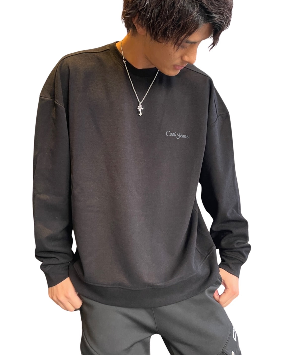 刺繍入り クルー トレーナー(Unisex/ユニセックス)